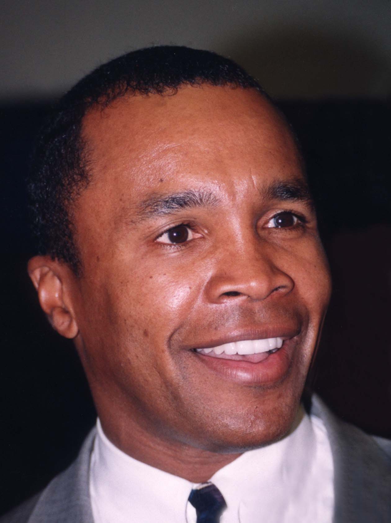 Sugar Ray "Sugar" Leonard